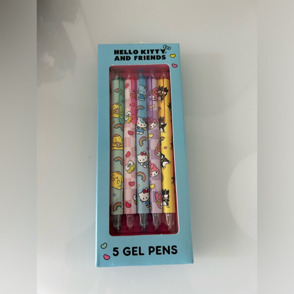 Hello Kitty and Friends gel pens set